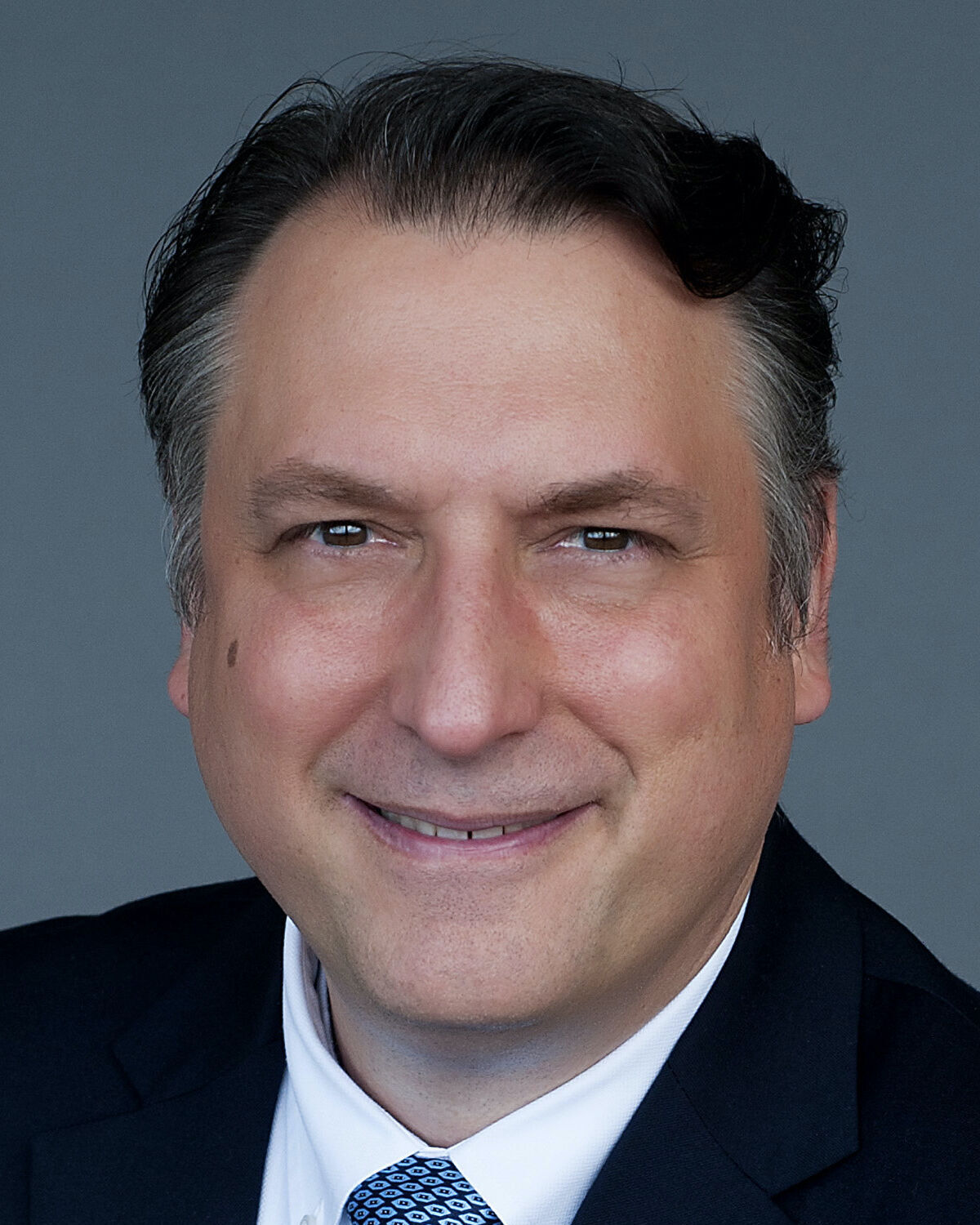 Michael Mazur headshot