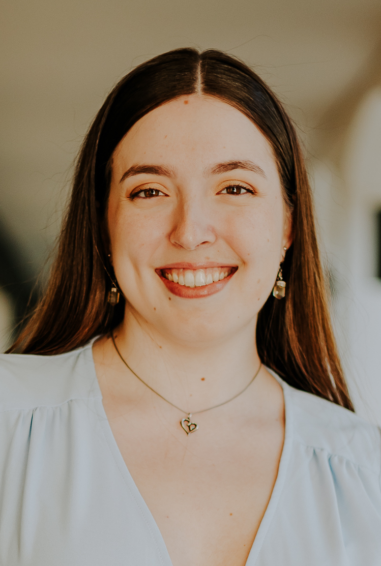 Gabrielle Collins headshot